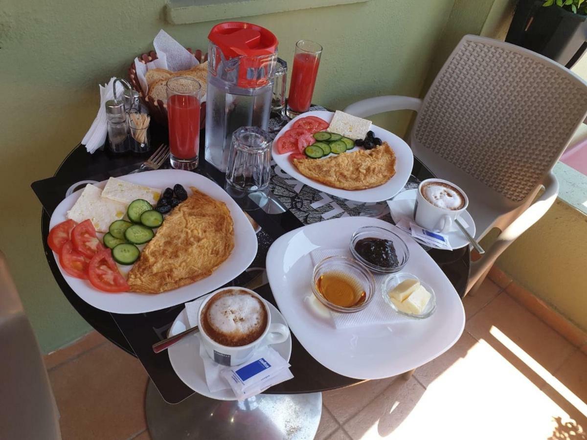 Marion Hotel Тирана Екстериор снимка